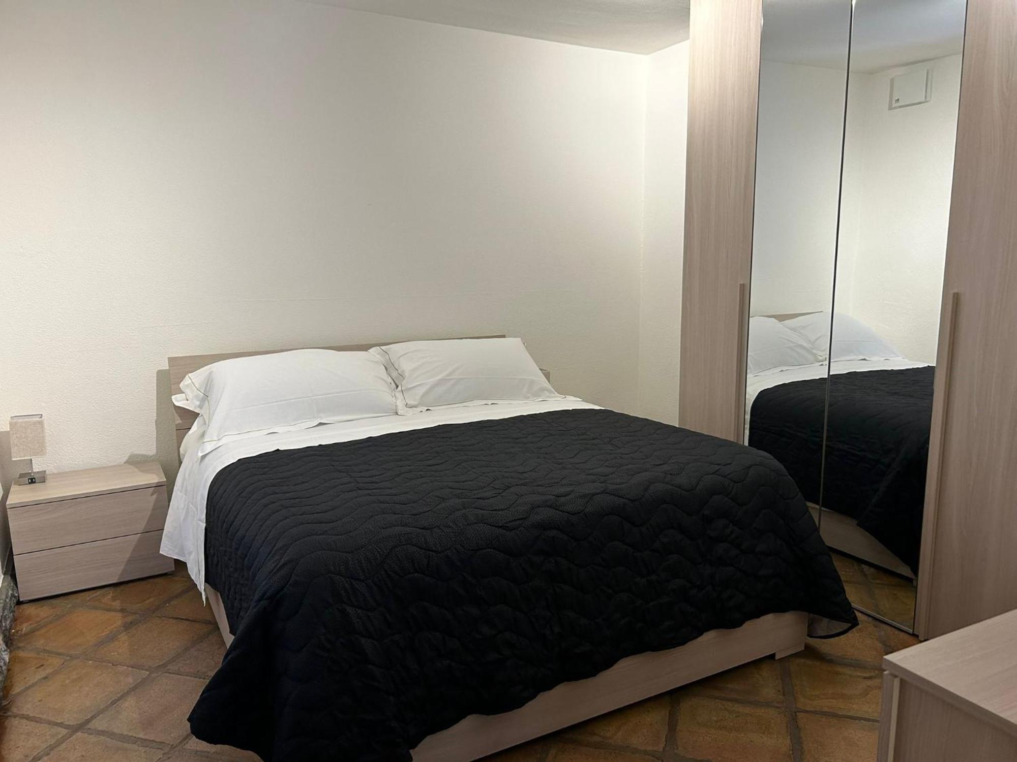 Li Cuti Apartments Катания Экстерьер фото