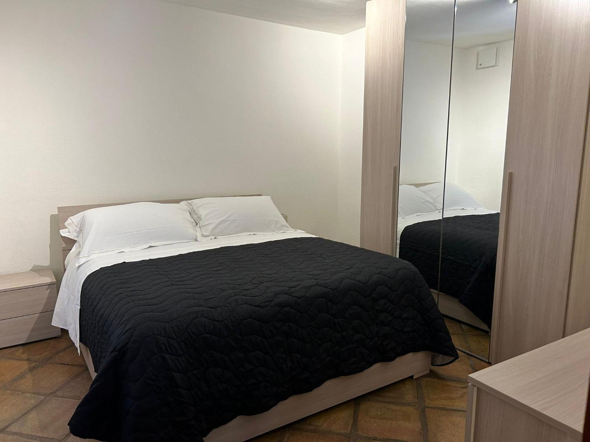 Li Cuti Apartments Катания Экстерьер фото