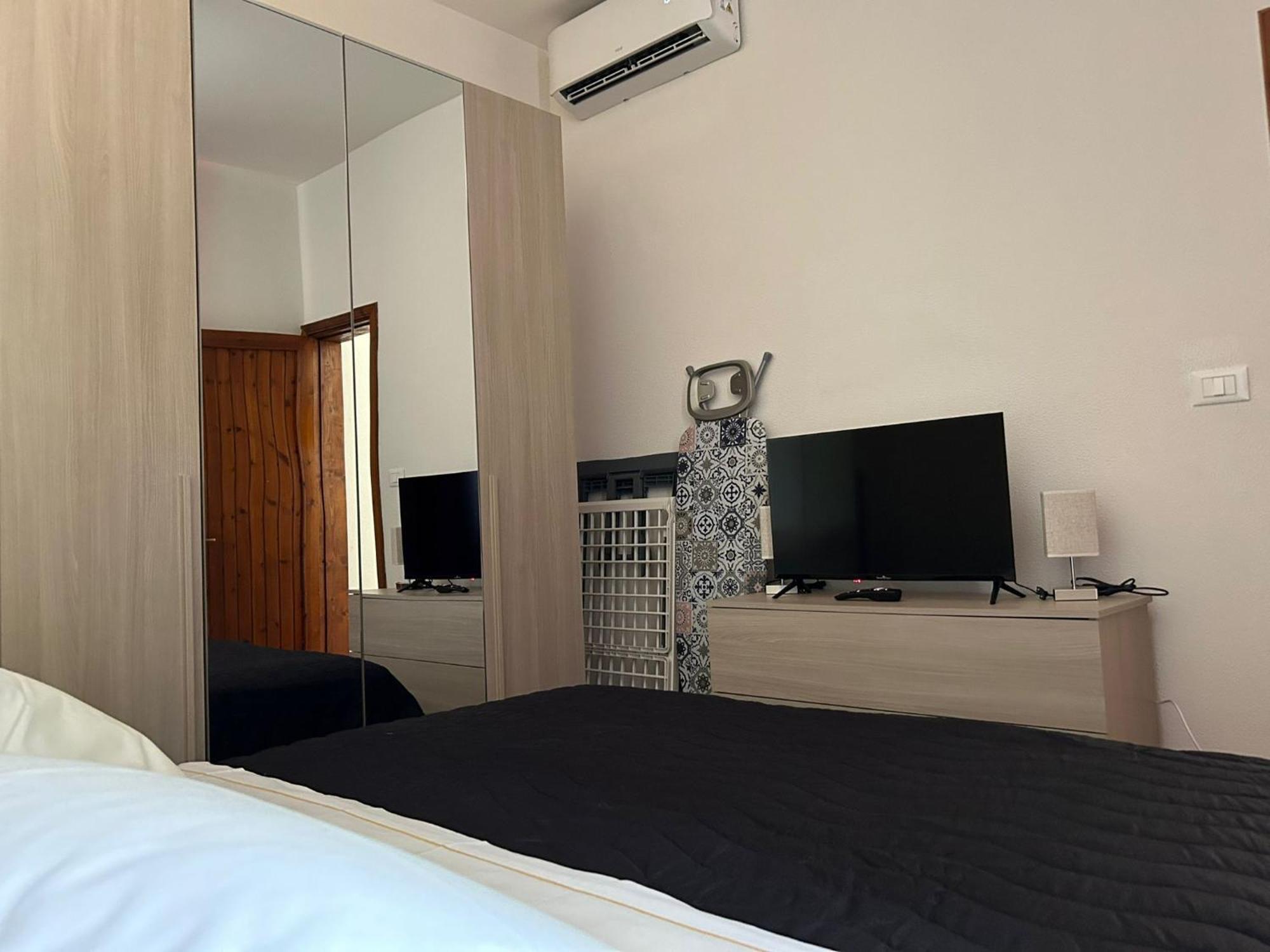 Li Cuti Apartments Катания Экстерьер фото